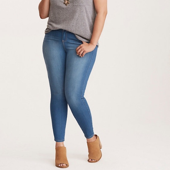 torrid Denim - Torrid High Rise Skinny Slim Fix Jeans 24
